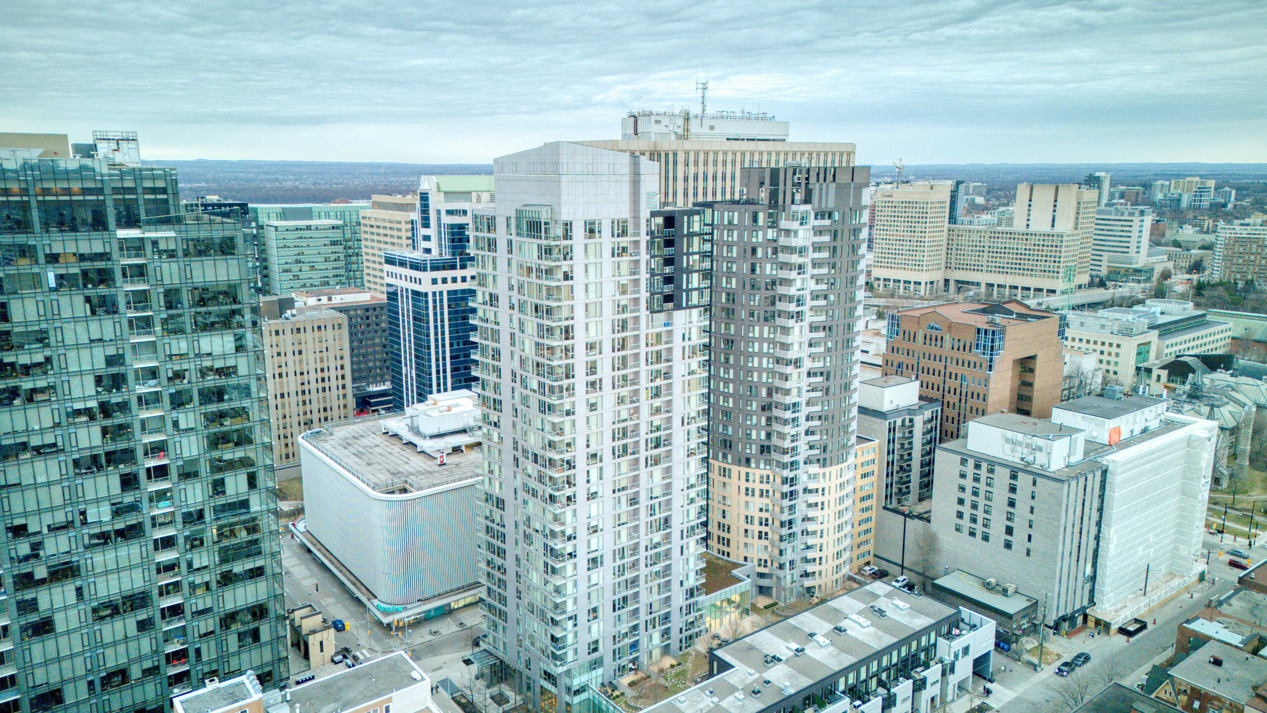 2503-179 Metcalfe Street - For Sale
