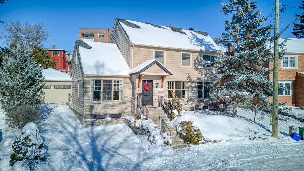 97 Ivy Crescent - Sold