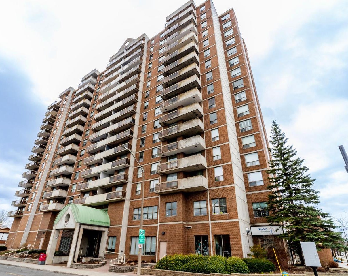 1203-200 Lafontaine Avenue - For Sale
